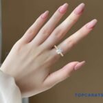 Elegant Oval-Cut Moissanite Engagement Ring – 18K Rose Gold Pavé Band
